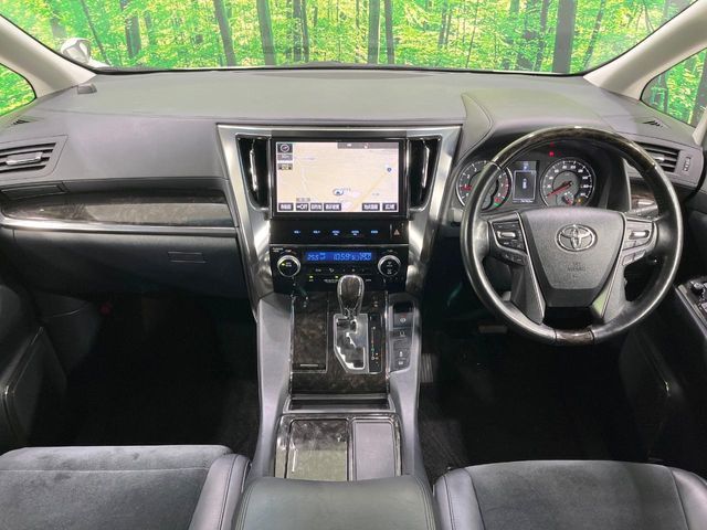 TOYOTA VELLFIRE 2016