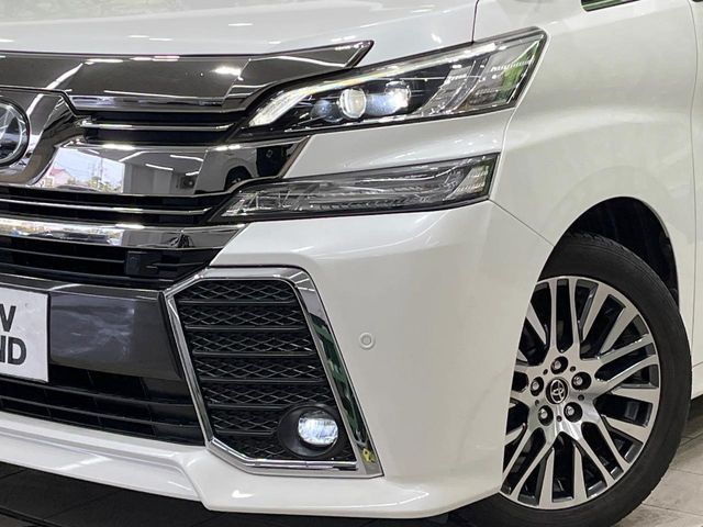 TOYOTA VELLFIRE 2016