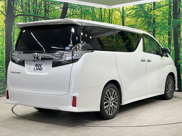 TOYOTA VELLFIRE 2016