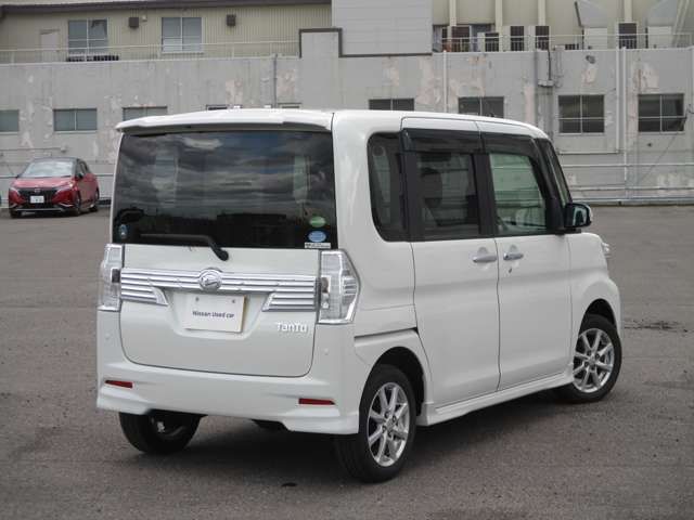 DAIHATSU TANTO CUSTOM 4WD 2016