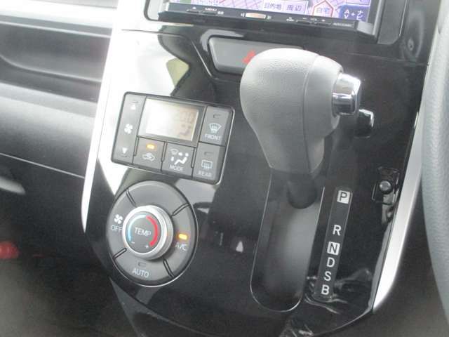 DAIHATSU TANTO CUSTOM 4WD 2016