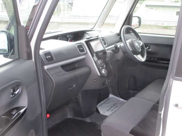 DAIHATSU TANTO CUSTOM 4WD 2016