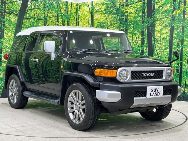 TOYOTA FJ CRUISER 4WD 2011