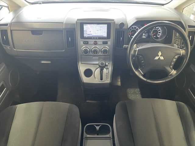 MITSUBISHI DELICA D:5 2WD 2012