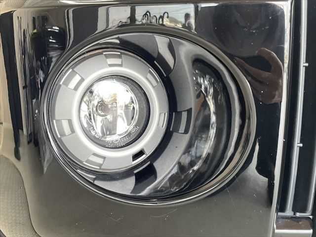 MITSUBISHI DELICA D:5 2WD 2012