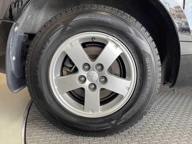 MITSUBISHI DELICA D:5 2WD 2012