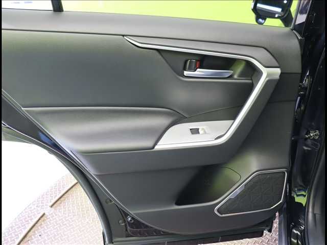 TOYOTA RAV4 2WD 2020