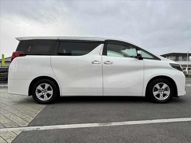 TOYOTA ALPHARD 2018