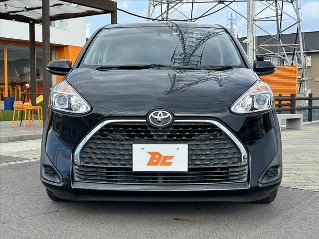 TOYOTA SIENTA 2020