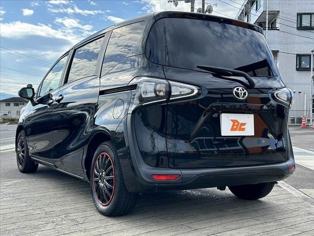 TOYOTA SIENTA 2020
