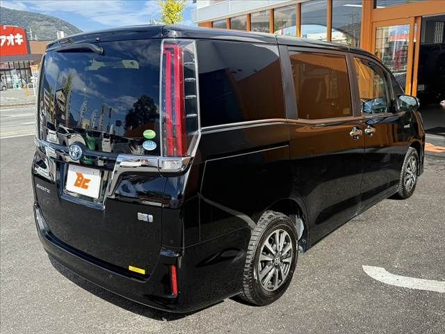 TOYOTA ESQUIRE HYBRID 2019