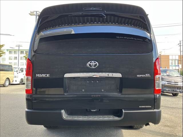 TOYOTA HIACE van 2WD 2021