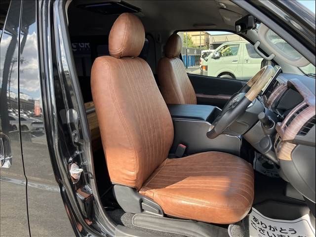 TOYOTA HIACE van 2WD 2021