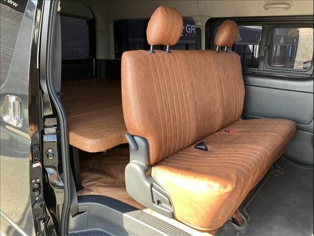 TOYOTA HIACE van 2WD 2021