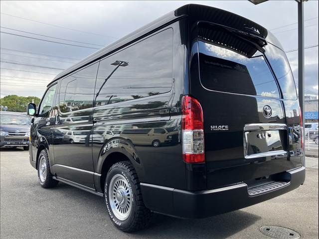 TOYOTA HIACE van 2WD 2021