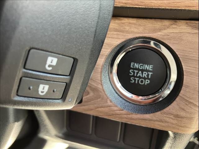 TOYOTA HIACE van 2WD 2021