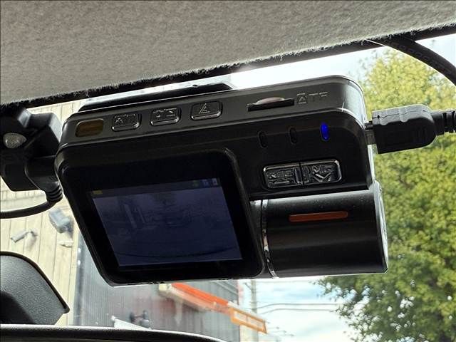 MITSUBISHI MIRAGE hatchback 2017