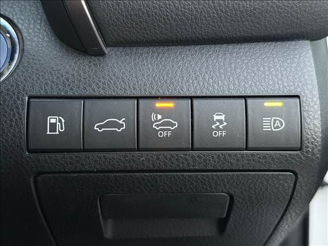 TOYOTA CAMRY HYBRID 2018