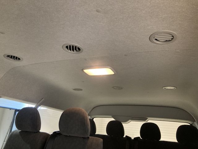 TOYOTA HIACE wagon 4WD 2025