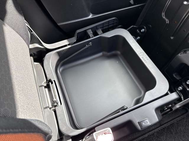 SUZUKI XBEE 4WD 2018