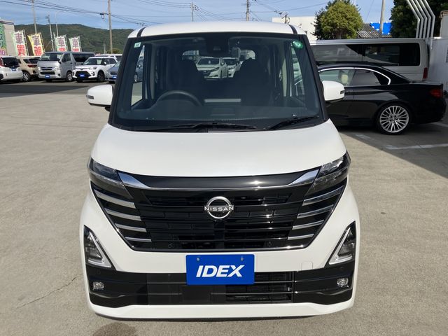 NISSAN ROOX 2024