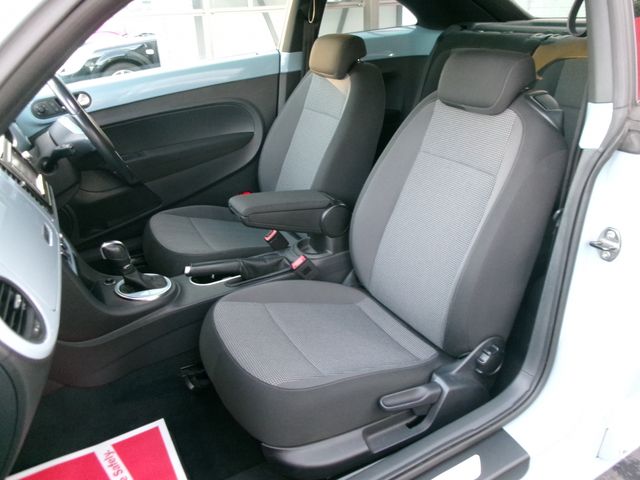 VOLKSWAGEN VOLKSWAGEN The BEETLE 2014