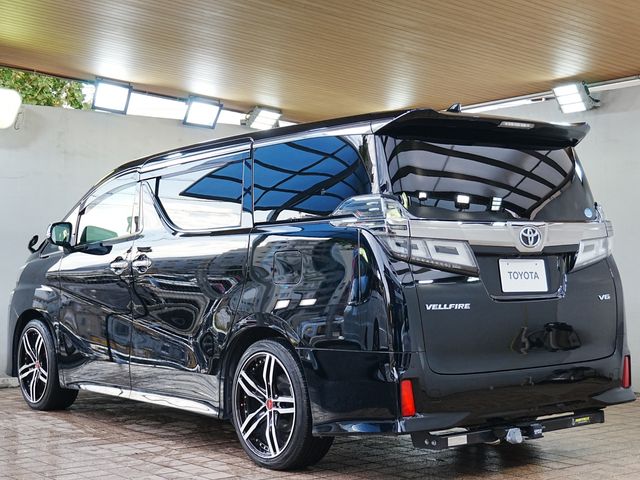TOYOTA VELLFIRE 2019
