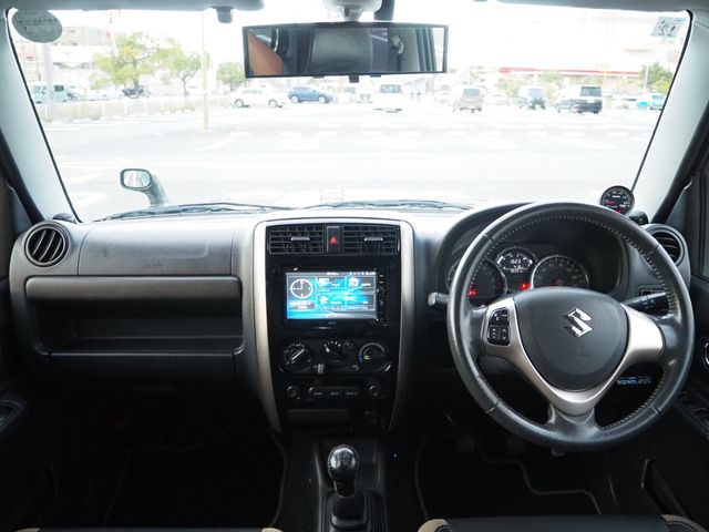 SUZUKI JIMNY 4WD 2017