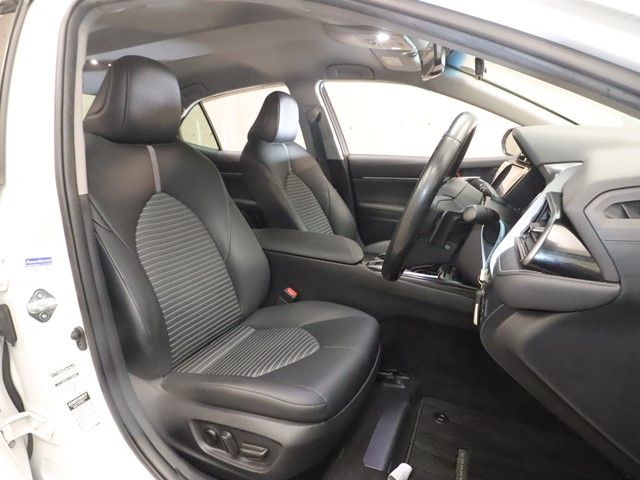 TOYOTA CAMRY HYBRID 2019