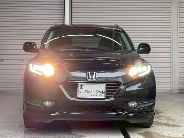 HONDA VEZEL HYBRID 2014