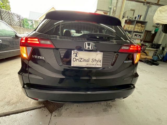 HONDA VEZEL HYBRID 2014