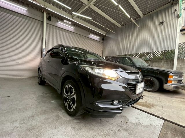 HONDA VEZEL HYBRID 2014