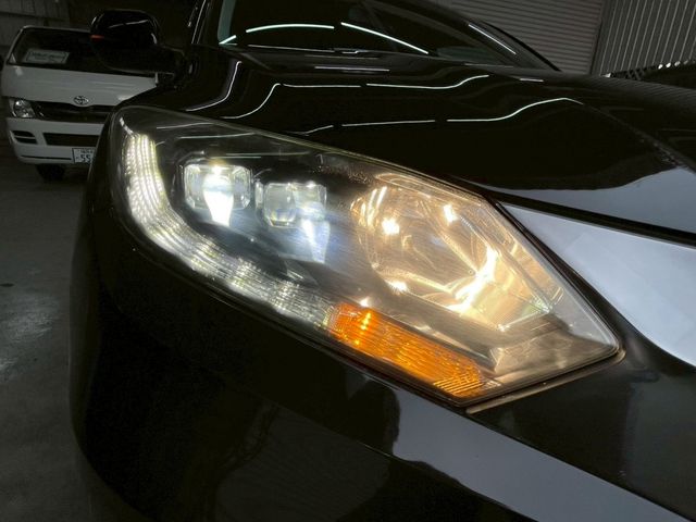 HONDA VEZEL HYBRID 2014