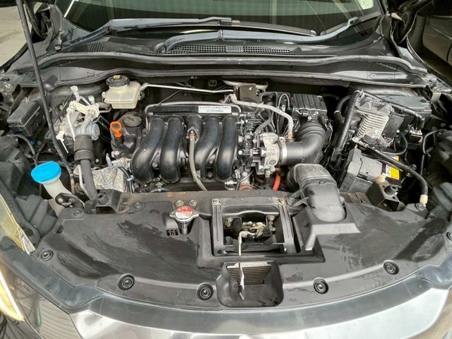 HONDA VEZEL HYBRID 2014