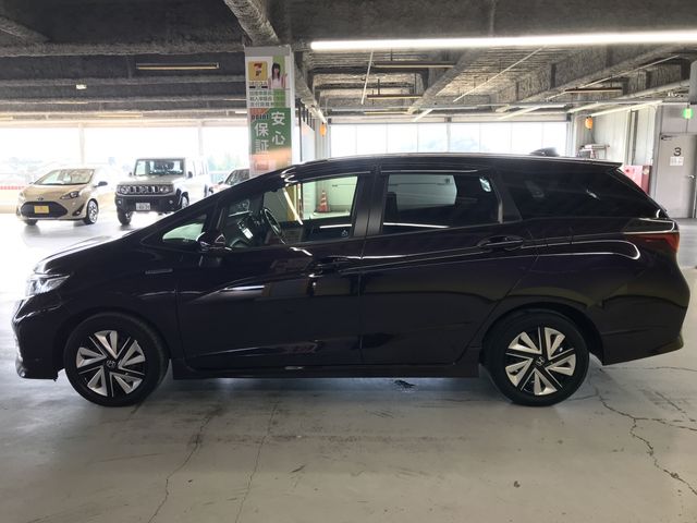 HONDA SHUTTLE HYBRID 2021