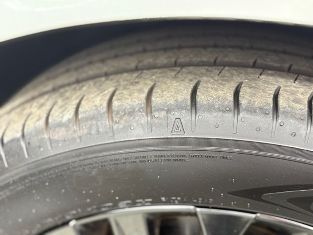 TOYOTA VELLFIRE  HYBRID 2024