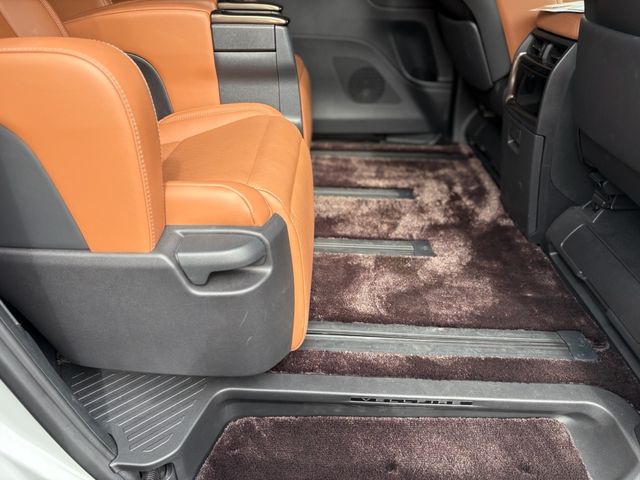 TOYOTA VELLFIRE  HYBRID 2024