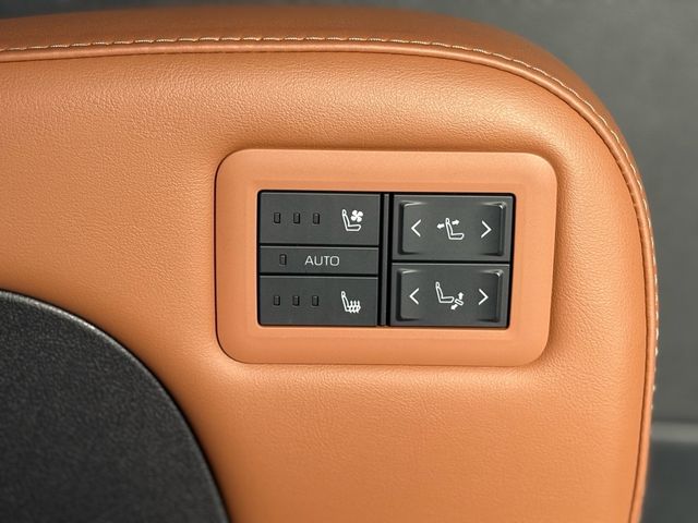 TOYOTA VELLFIRE  HYBRID 2024