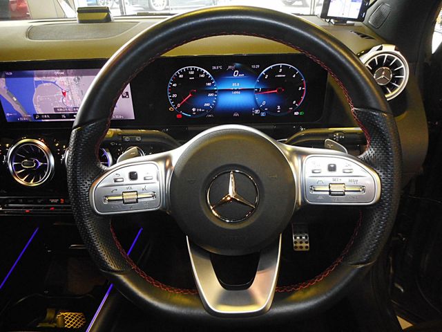 MERCEDES BENZ MERCEDES BENZ GLA class 2021