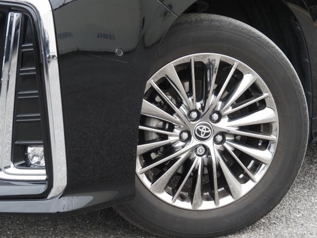 TOYOTA ALPHARD hybrid 4WD 2022