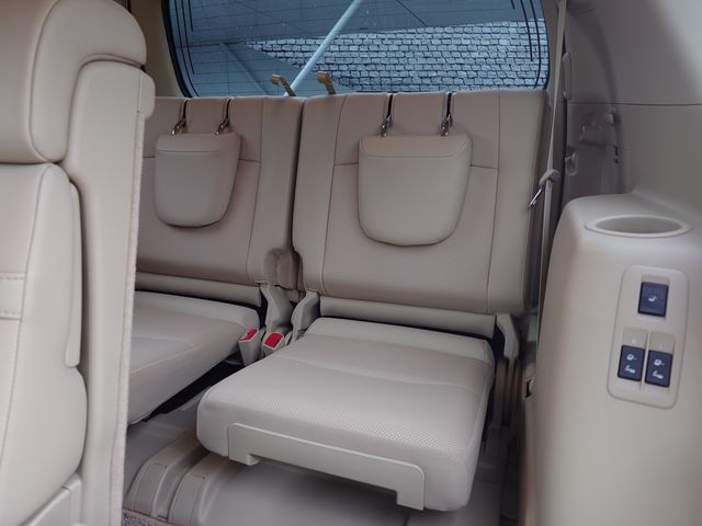 TOYOTA LANDCRUISER PRADO 2023