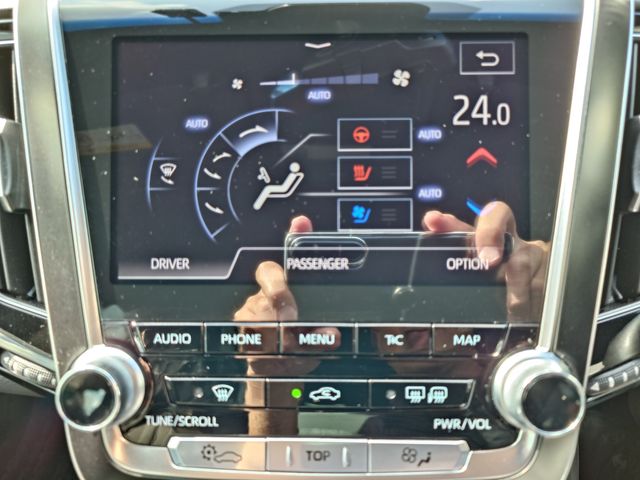 TOYOTA CROWN sedan hybrid 2019