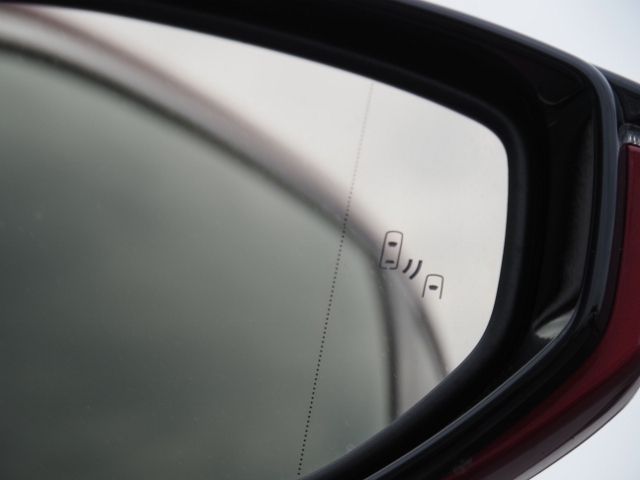 TOYOTA LEXUS IS300h 2022