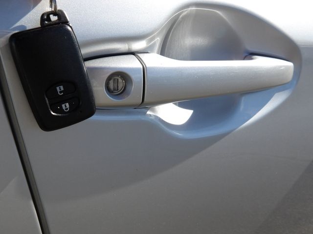 TOYOTA COROLLA FIELDER HYBRID 2021