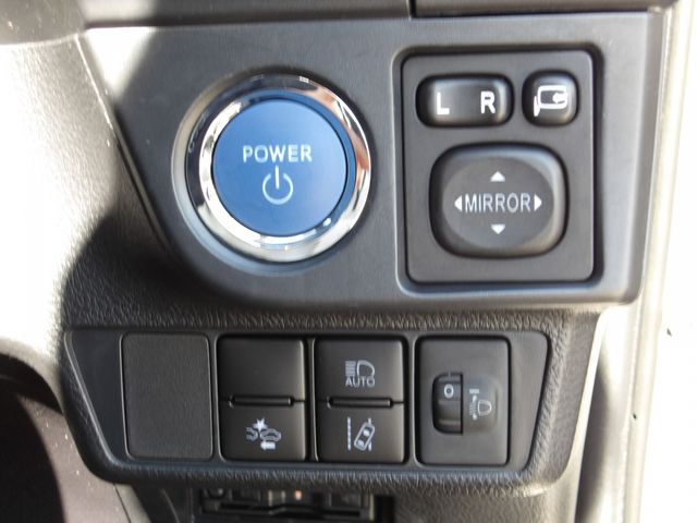 TOYOTA COROLLA FIELDER HYBRID 2021