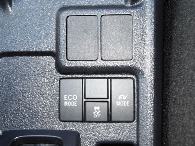 TOYOTA COROLLA FIELDER HYBRID 2021