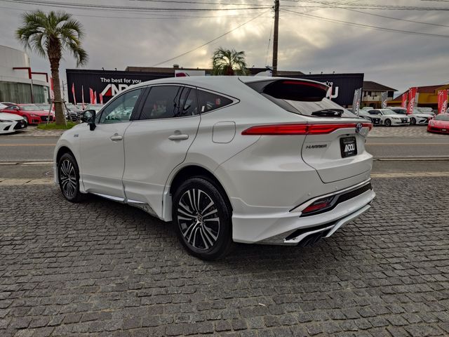 TOYOTA HARRIER PHEV 2023