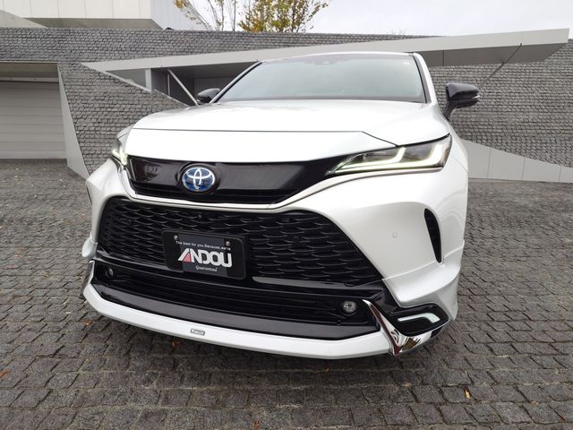 TOYOTA HARRIER PHEV 2023