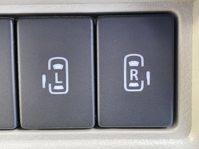 NISSAN NV100 CLIPPER RIO 2022