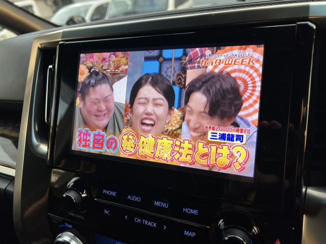 TOYOTA VELLFIRE 2022